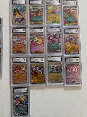 🔥 17 graded Pokémon Slabs! 🔥